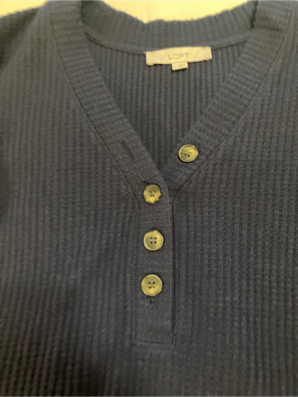 LOFT Men’s Navy V‑Neck Waffle Henley Sweater